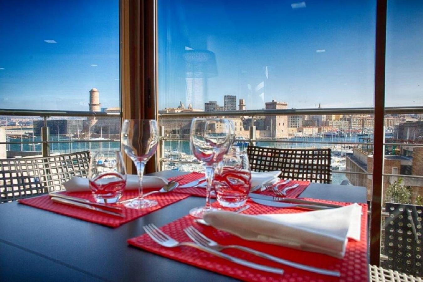 Novotel Marseille Vieux Port Bagian luar foto